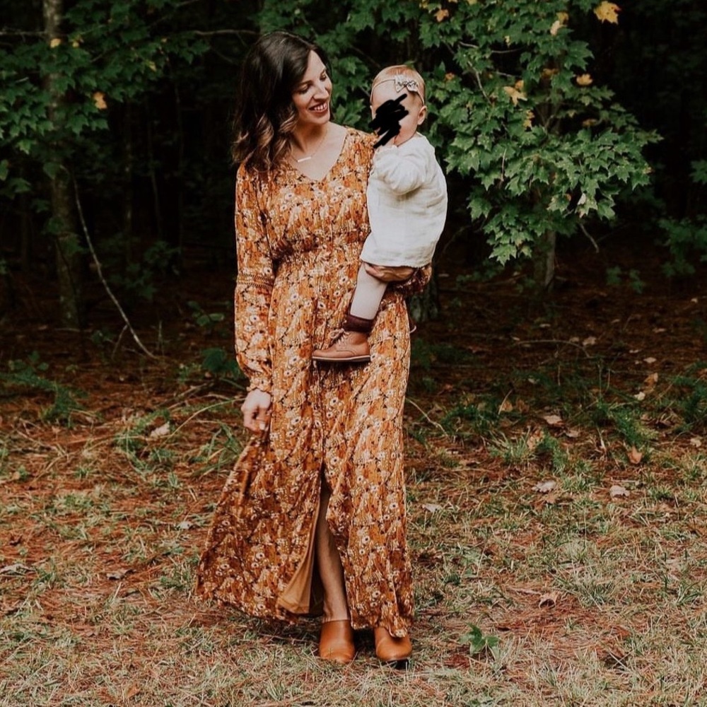 piper and scoot long sleeve mustard floral midi dress fall family photoshoot
